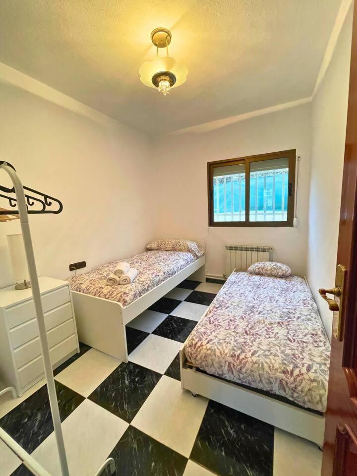 Casa Con Jardin En Ogijares Villa Dış mekan fotoğraf